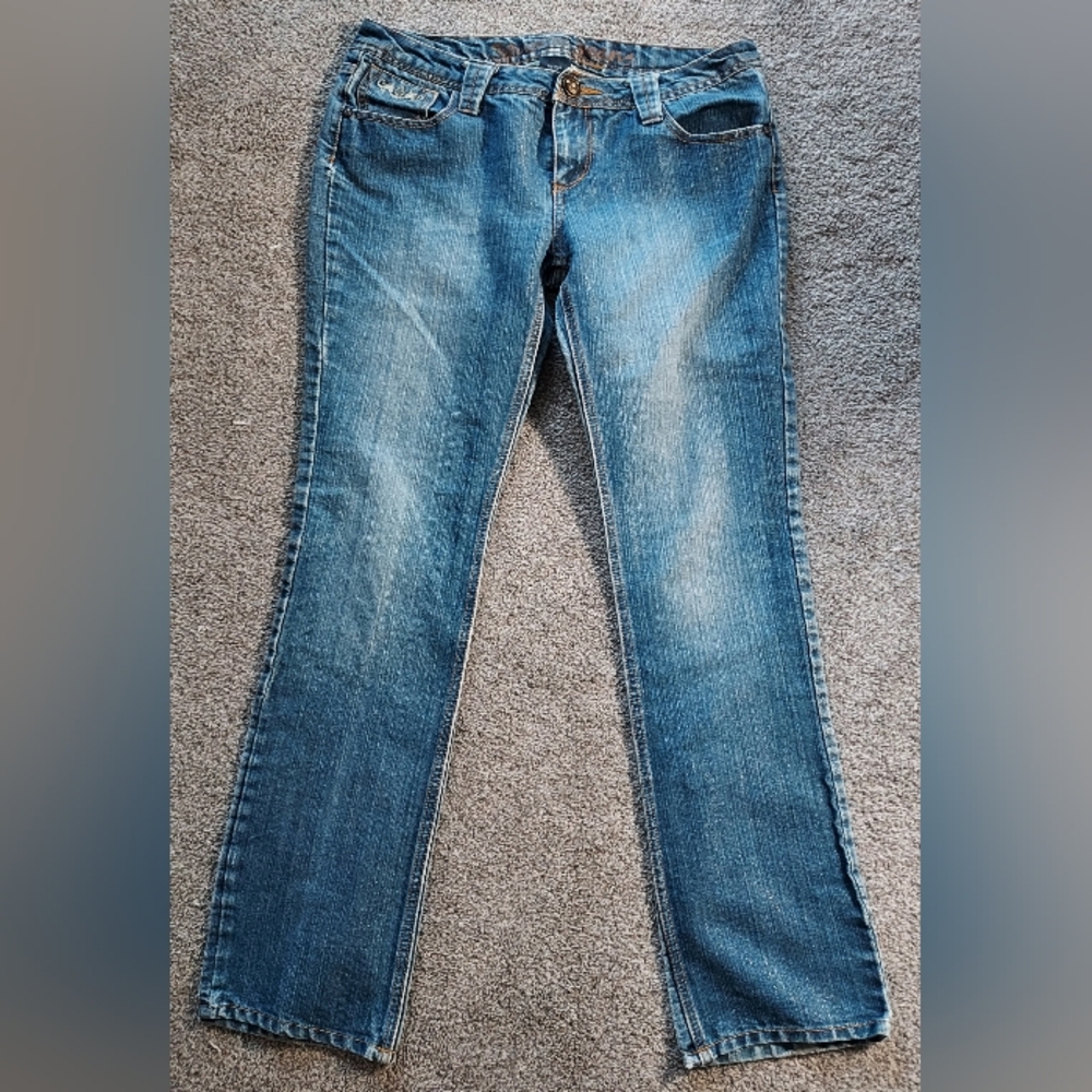Squeeze Jeans Size 11/12 Medium Wash w/Gold Metallic Thread --READ--